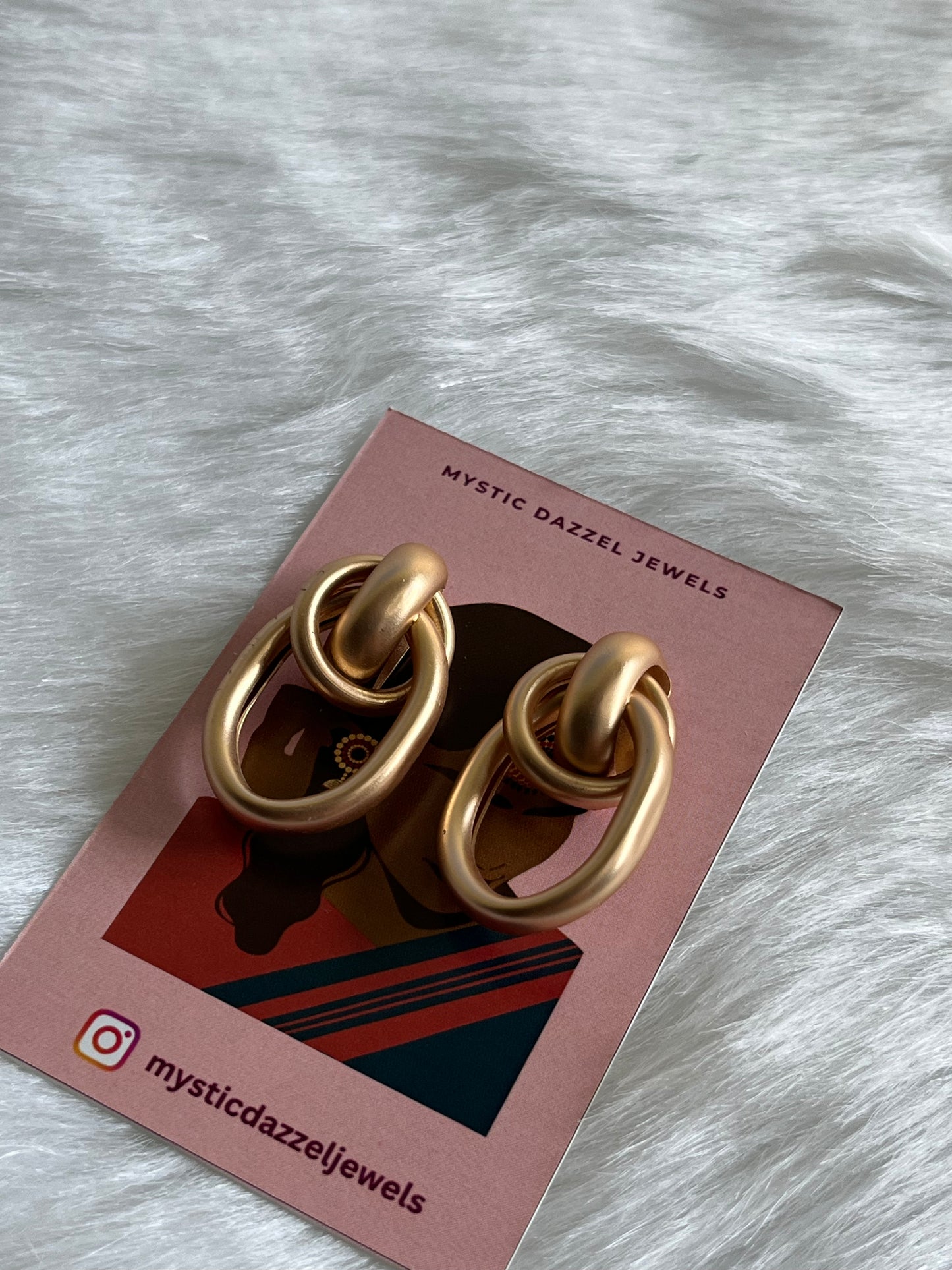 Matte Gold chunky knot earring